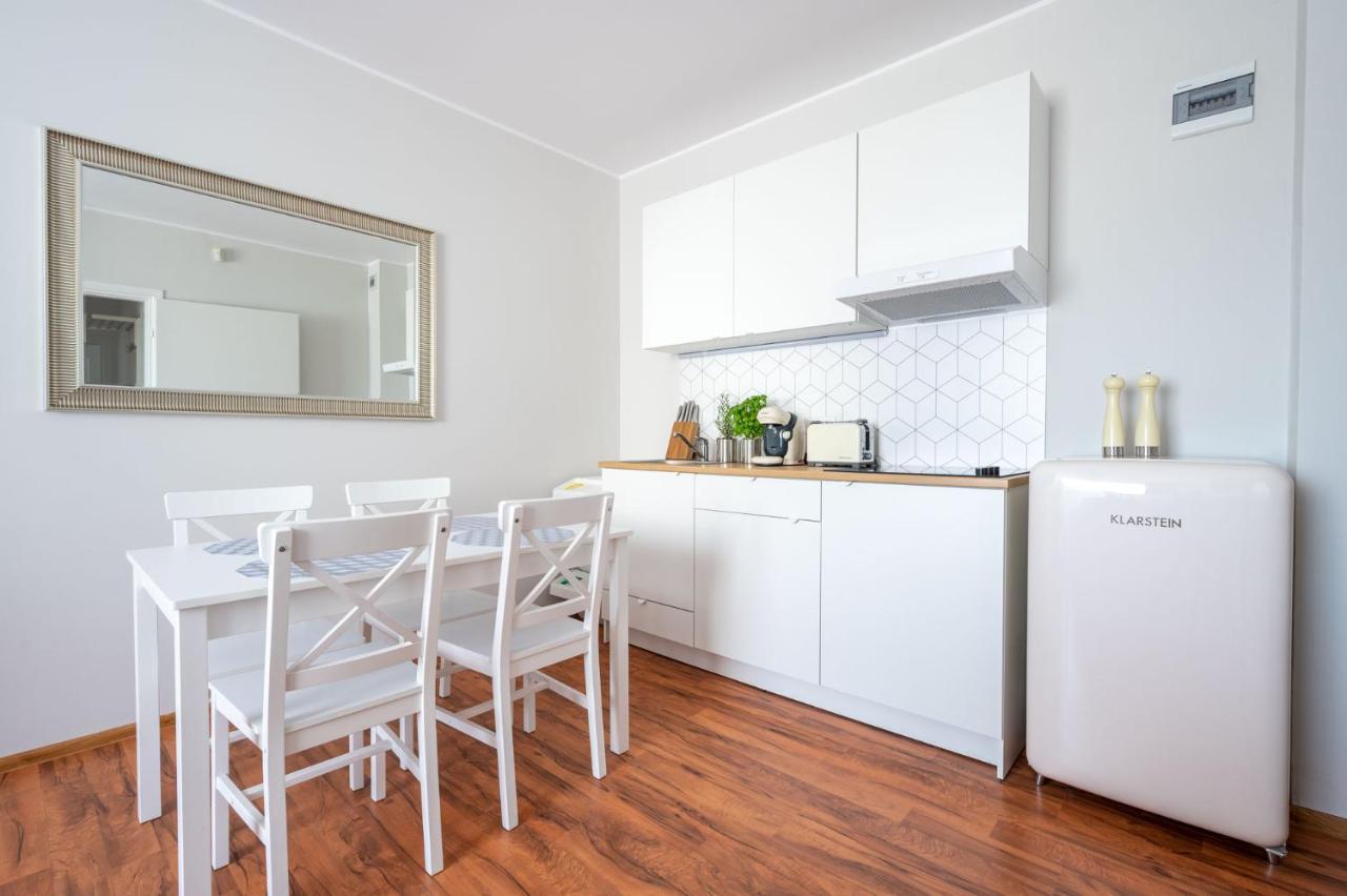 Seaesta Darlowo - Komfortowe Pokoje I Apartamenty מראה חיצוני תמונה